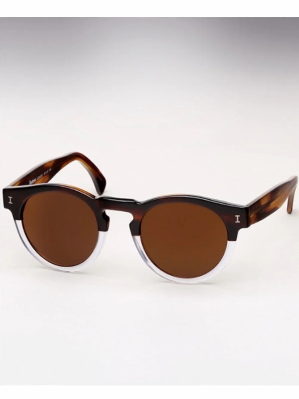 Illesteva Leonard Two-Tone Tortoise/Clear Sunglasses + Cases